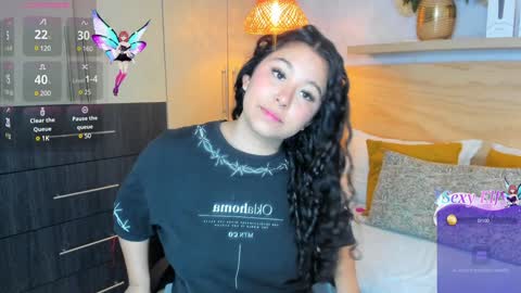 Snapshot of atena_cuteee chatting on December 2024 07:11:01 PM sofia online show from December 2024 07:11:01 PM