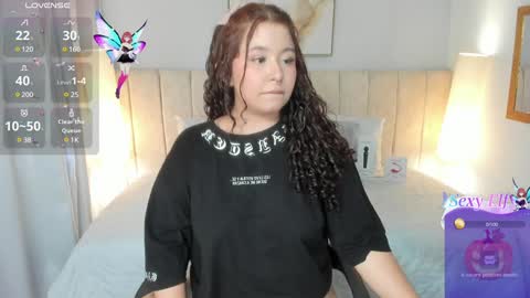 Snapshot of atena_cuteee chatting on February 2025 07:13:01 PM sofia online show from February 2025 07:13:01 PM