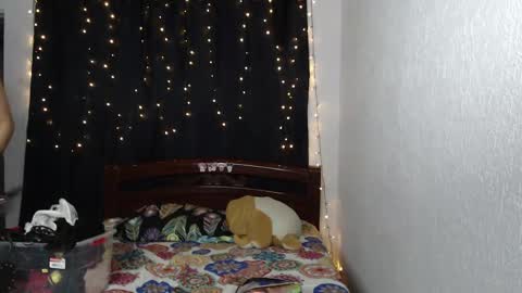 Snapshot of atena_messy chatting on January 2025 07:11:01 PM atena messy online show from January 2025 07:11:01 PM