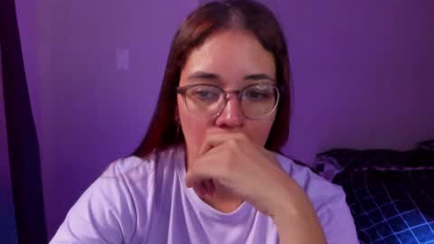 atenas online show from February 2025 07:10:02 PM