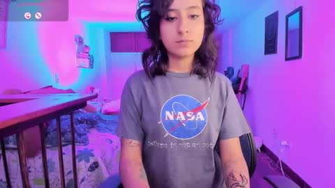 Atenea online show from September 2025 08:41:01 PM