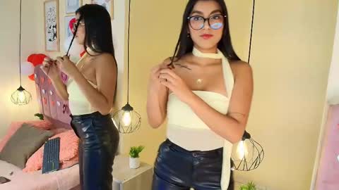 Snapshot of ateneaaa_ chatting on February 2026 08:27:02 PM ateneaaa_ online show from February 2026 08:27:02 PM