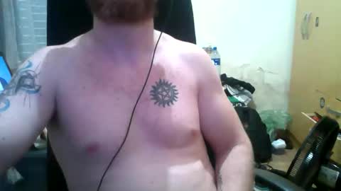 Snapshot of athleticboyy chatting on October 2025 03:54:02 AM Paul Van online show from October 2025 03:54:02 AM
