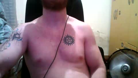 Snapshot of athleticboyy chatting on November 2025 07:23:02 PM Paul Van online show from November 2025 07:23:02 PM