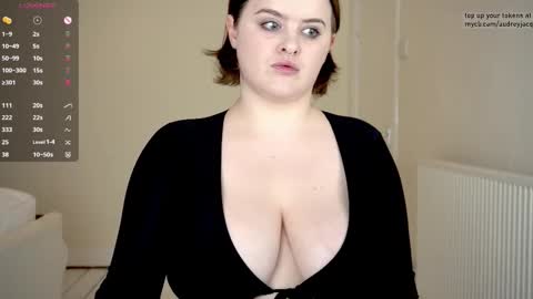 Audrey Jacq online show from October 2025 03:23:02 PM