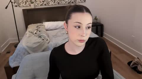 Miss Audrey online show from January 2025 08:28:01 PM