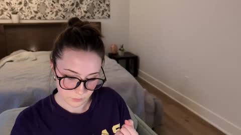 Miss Audrey online show from February 2025 09:31:01 PM