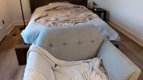 Miss Audrey online show from March 2025 09:04:01 PM