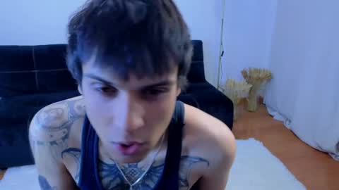 augustberry online show from May 2026 04:56:02 PM