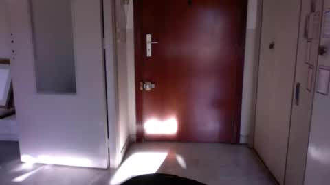 auguste061400 online show from December 2024 09:17:02 AM