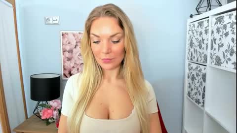 AulloraSensual online show from February 2025 08:27:02 AM