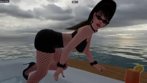 Snapshot of aura_bloom chatting on June 2026 12:32:02 AM Aura online show from June 2026 12:32:02 AM