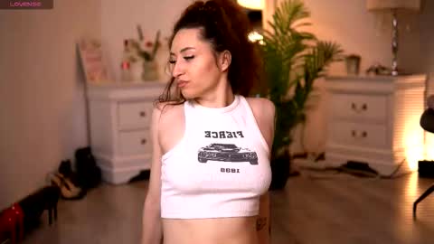 Snapshot of auram00n chatting on February 2026 09:26:02 PM Aura online show from February 2026 09:26:02 PM