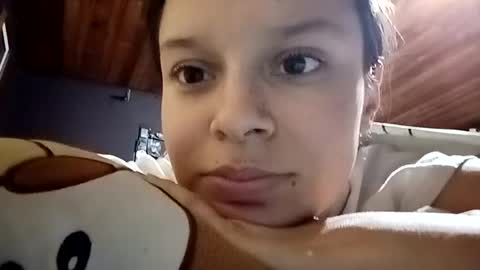 Snapshot of auran_v888 chatting on June 2026 03:37:01 AM auran_v888 online show from June 2026 03:37:01 AM