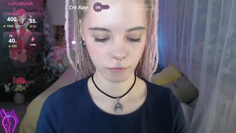 Snapshot of aurora__cute chatting on December 2024 01:25:02 AM Auroraa Cute online show from December 2024 01:25:02 AM