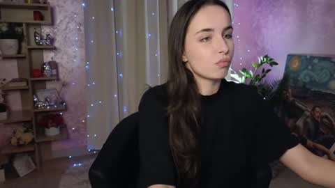 Aurora online show from December 2024 02:38:01 PM