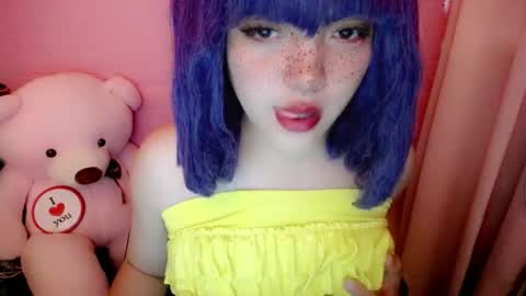 cute online show from May 2026 04:07:02 AM