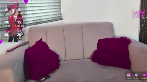 Snapshot of aurora_petitee chatting on May 2026 02:01:02 PM Aurora online show from May 2026 02:01:02 PM