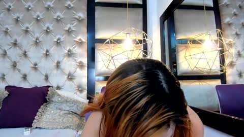 aurora_rossii online show from January 2025 09:35:02 PM