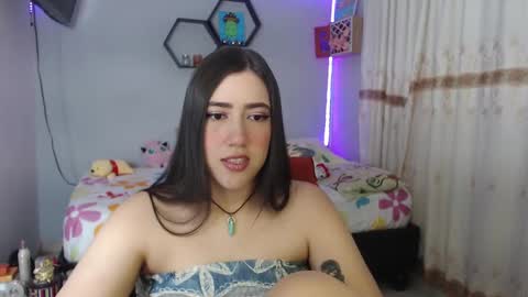 Snapshot of aurora_shy_ chatting on February 2025 11:17:01 PM Aurora  online show from February 2025 11:17:01 PM