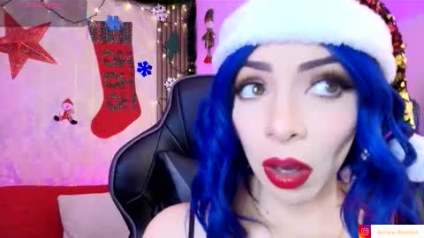 Aurora online show from December 2025 04:39:02 AM