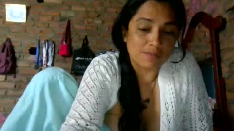 Snapshot of auroraangels1 chatting on June 2026 02:12:02 AM auroraangels1 online show from June 2026 02:12:02 AM