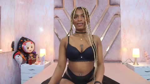 Ariana online show from October 2025 09:04:01 PM