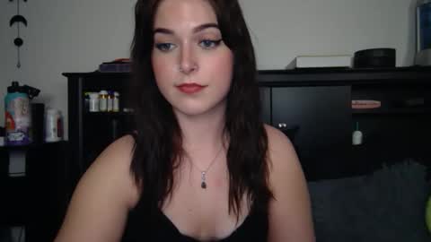 Snapshot of auroralightz1 chatting on October 2025 04:35:01 AM auroralightz1 online show from October 2025 04:35:01 AM