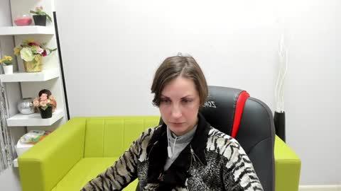 Aurora online show from December 2024 07:06:01 PM