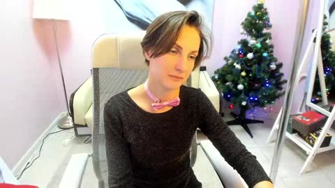 Aurora online show from January 2025 06:27:02 PM