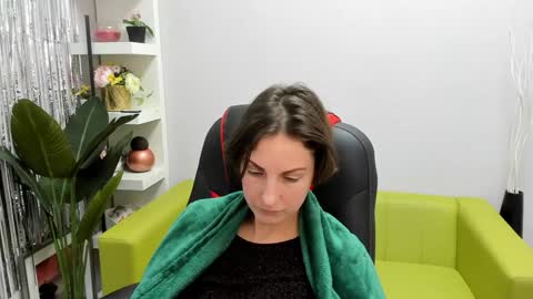 Aurora online show from January 2025 05:15:01 PM