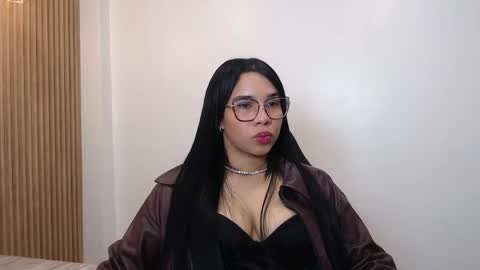 Snapshot of aurorasilk chatting on June 2026 06:35:02 PM Aurora online show from June 2026 06:35:02 PM