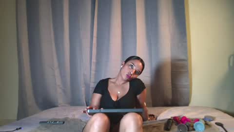 auryds online show from July 2026 11:33:02 PM