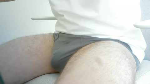 Snapshot of aussie5892 chatting on January 2025 05:23:02 AM Justin online show from January 2025 05:23:02 AM