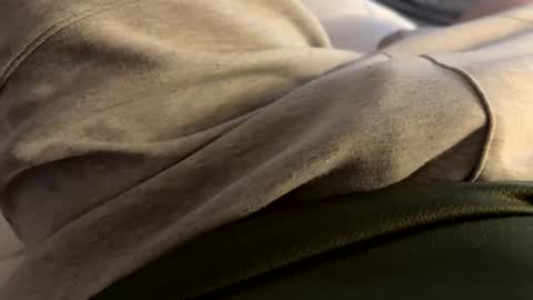 aussieguy1584 online show from February 2026 07:48:02 AM