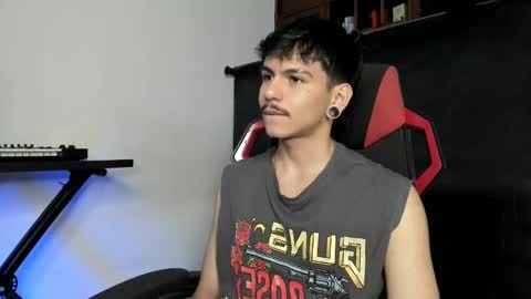 Snapshot of austin_falcon chatting on September 2025 07:16:01 PM Austin online show from September 2025 07:16:01 PM