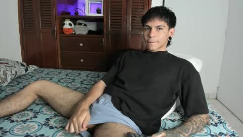 Austin online show from December 2025 08:15:02 PM