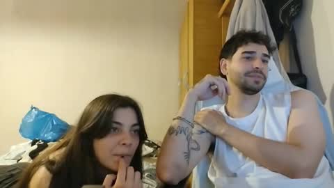 Snapshot of austinavril chatting on November 2025 11:50:01 PM austinavril online show from November 2025 11:50:01 PM