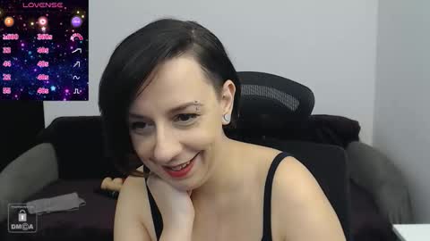 AutumnOpal online show from November 2025 11:05:01 PM