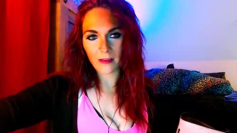 autumnrose6068 online show from March 2025 09:40:01 AM