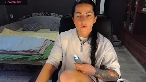 Ava online show from April 2026 02:12:01 PM