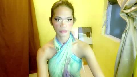 avacadaxcx online show from October 2025 01:01:02 PM