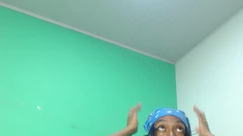 avalericherrycm101 online show from November 2025 03:53:02 AM