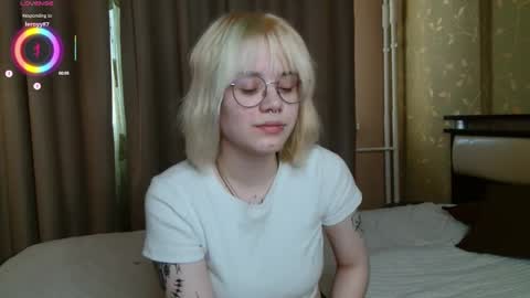 Snapshot of avaobierne chatting on June 2026 06:33:02 AM avaobierne online show from June 2026 06:33:02 AM