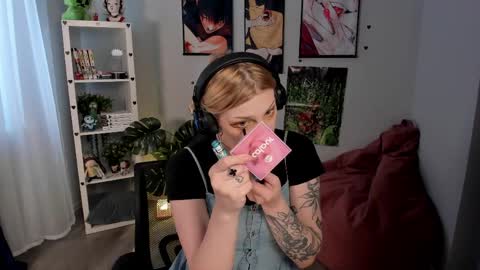 Ava online show from April 2026 02:11:01 PM