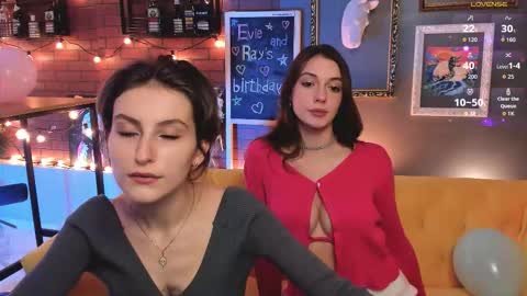 Avie online show from September 2025 06:29:02 PM