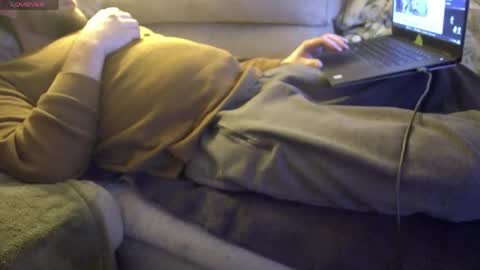 Snapshot of average_stag chatting on April 2026 01:14:02 AM average_stag online show from April 2026 01:14:02 AM