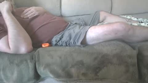 Snapshot of average_stag chatting on May 2026 07:41:02 PM average_stag online show from May 2026 07:41:02 PM