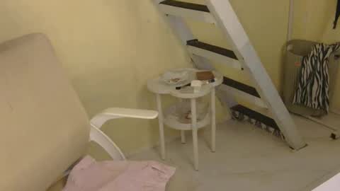 Rhian online show from February 2026 03:33:01 AM