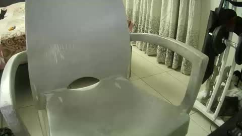 Snapshot of aviatoradz chatting on December 2024 07:23:01 PM aviatoradz online show from December 2024 07:23:01 PM